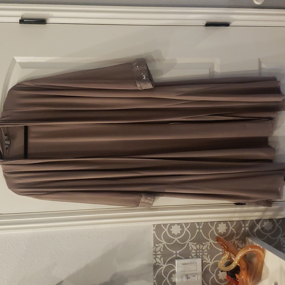 Beautiful long Duster size 20W Talla